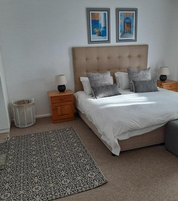 To Let 1 Bedroom Property for Rent in Dolphin Beach Western Cape